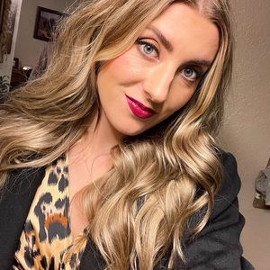 Meet your Posher, Sierra